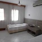 Ξενοδοχείο Filis 2*