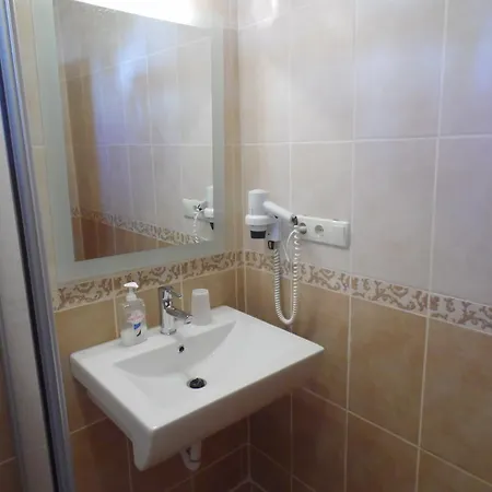 Hotel Filis 2*
