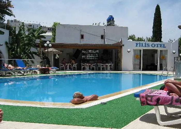 Hotel Filis 2*