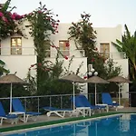 Filis Hotel 2*