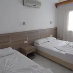 Hotel Filis 2*